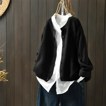 Amelia I Modern Retro-Chic Cardigan