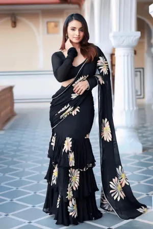 Antim Movie Actress Mahima Makwana Black Ruffle Saree
