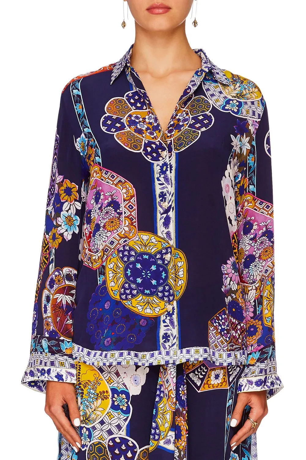 BUTTON DOWN SHIRT WITH CONTRAST STAR GAZER