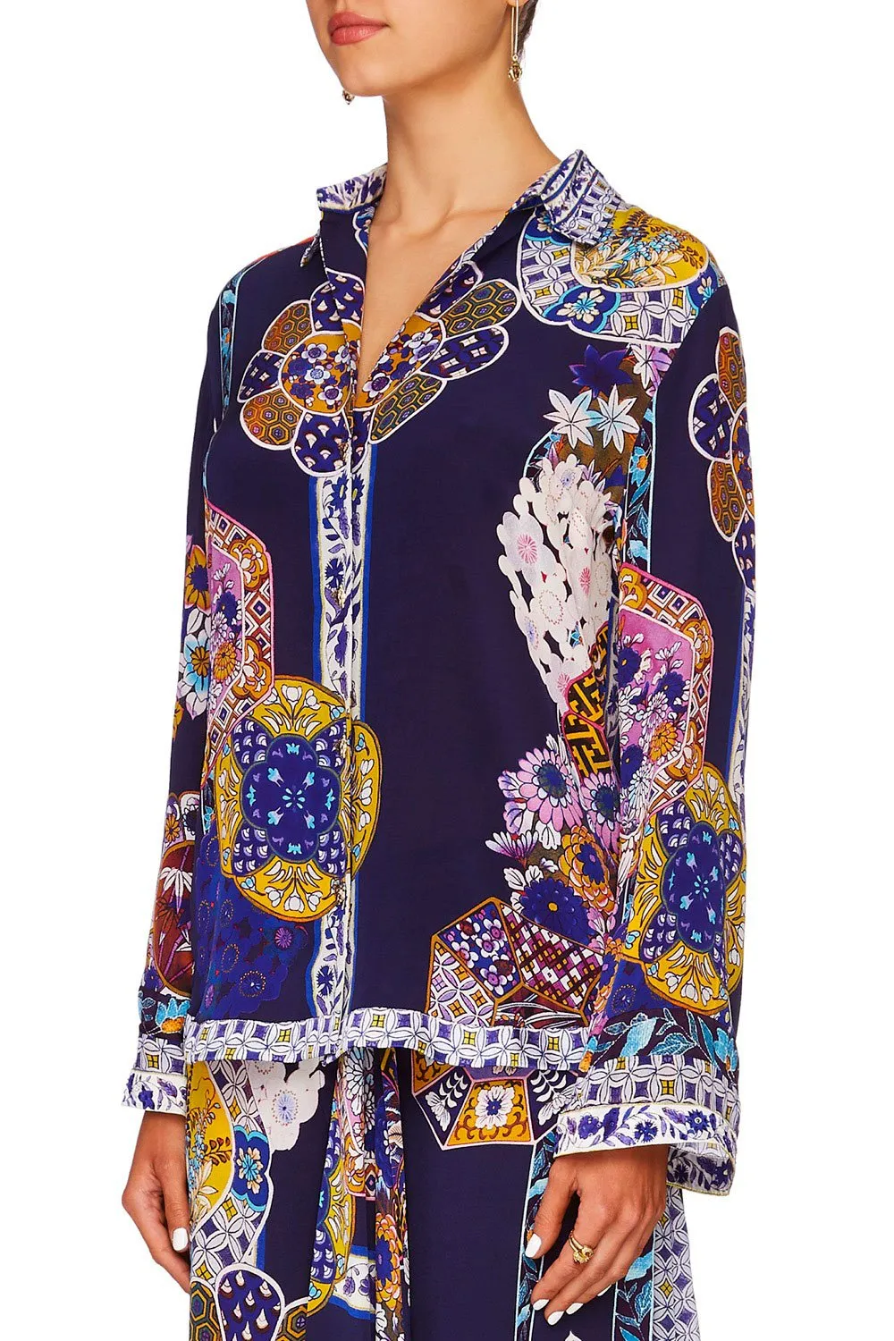 BUTTON DOWN SHIRT WITH CONTRAST STAR GAZER