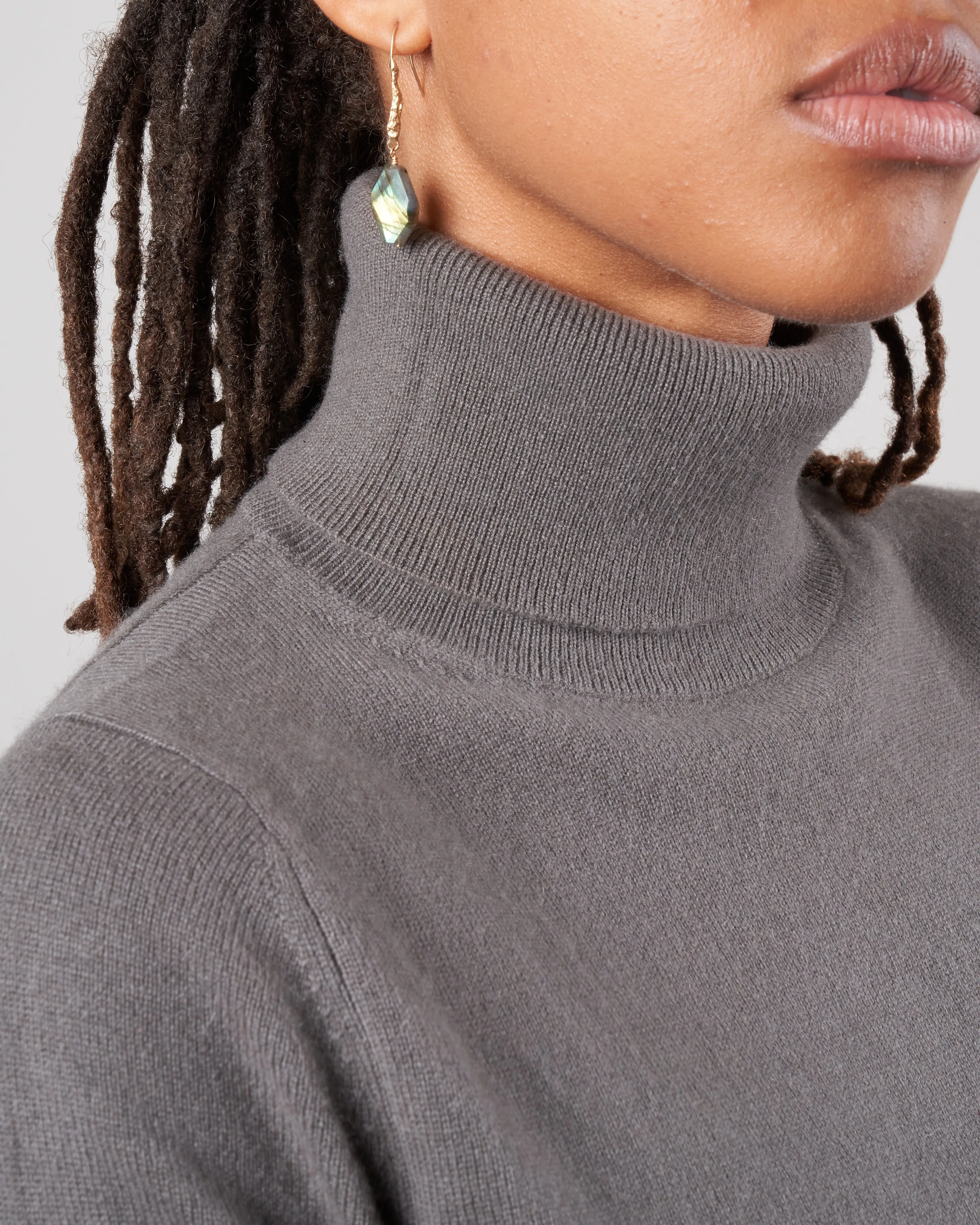 elbow sleeve turtleneck - onyx