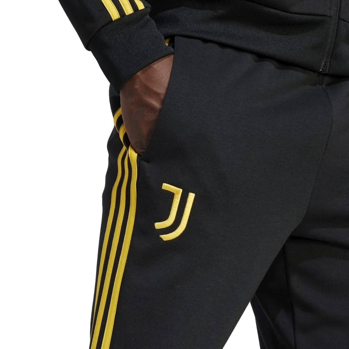 Juventus Casual 3S hooded soccer tracksuit 2023/24 black - Adidas