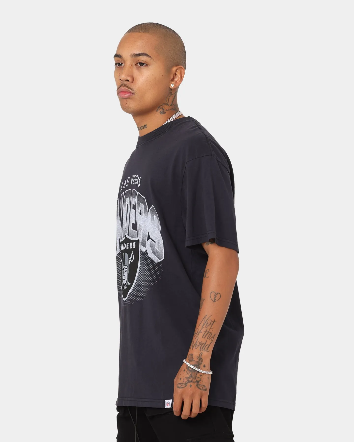 Majestic Athletic Las Vegas Raiders NFL Stripe Sleeve Oversized T-Shirt Faded Black