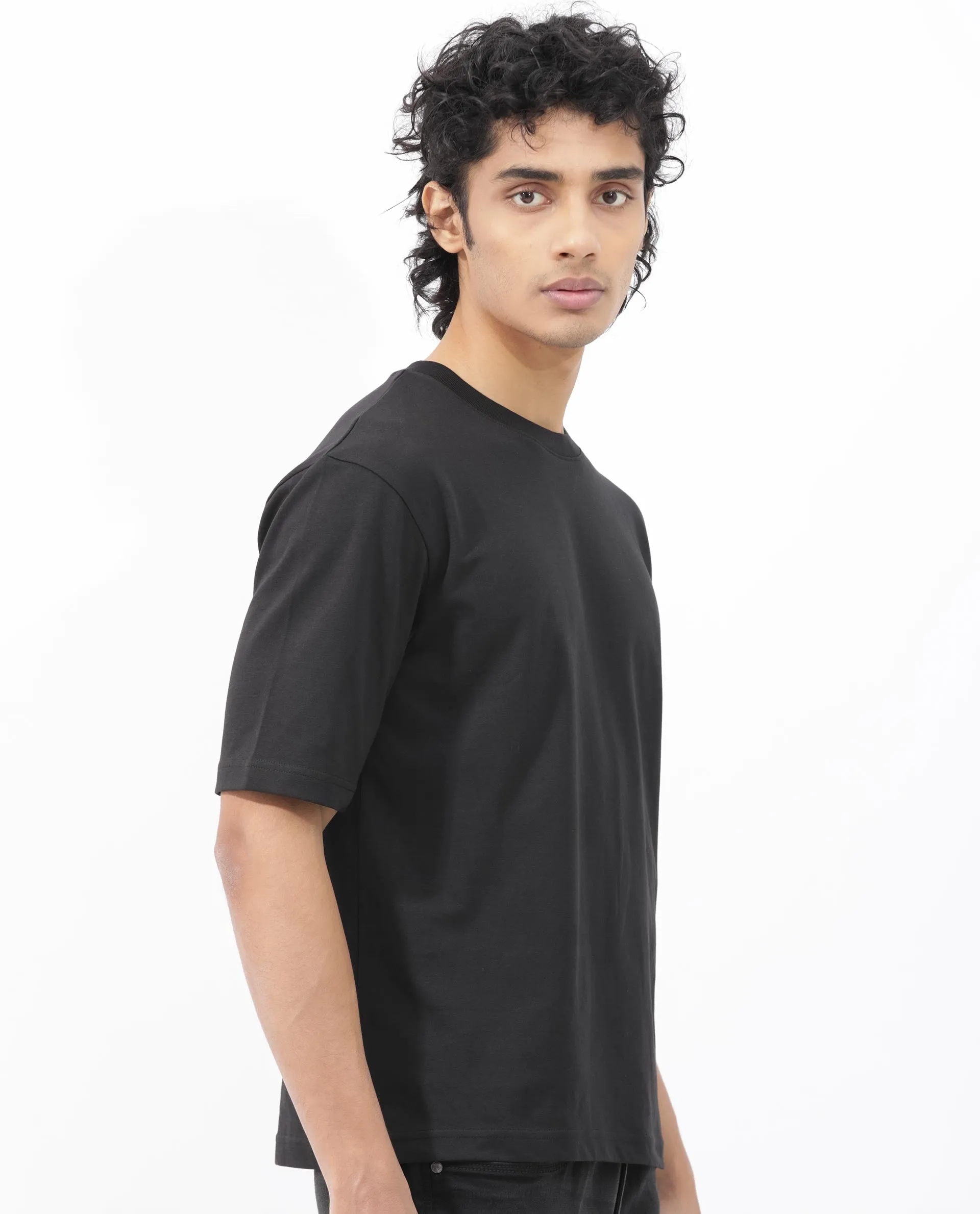 Rare Rabbit Men's Qlo Black Cotton Polyester Fabric Short Sleeve Crew Neck Oversized Fit Solid T-Shirt