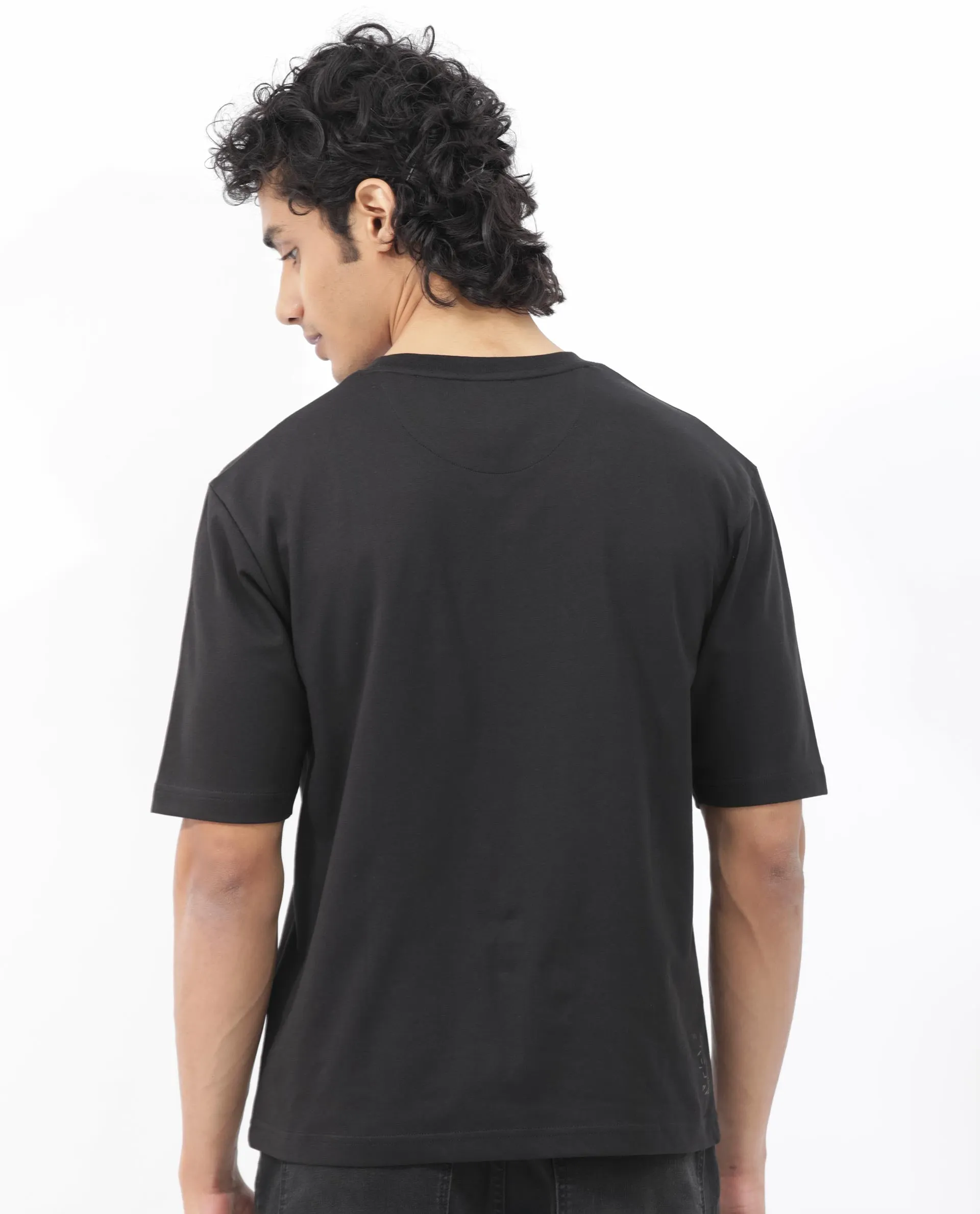 Rare Rabbit Men's Qlo Black Cotton Polyester Fabric Short Sleeve Crew Neck Oversized Fit Solid T-Shirt