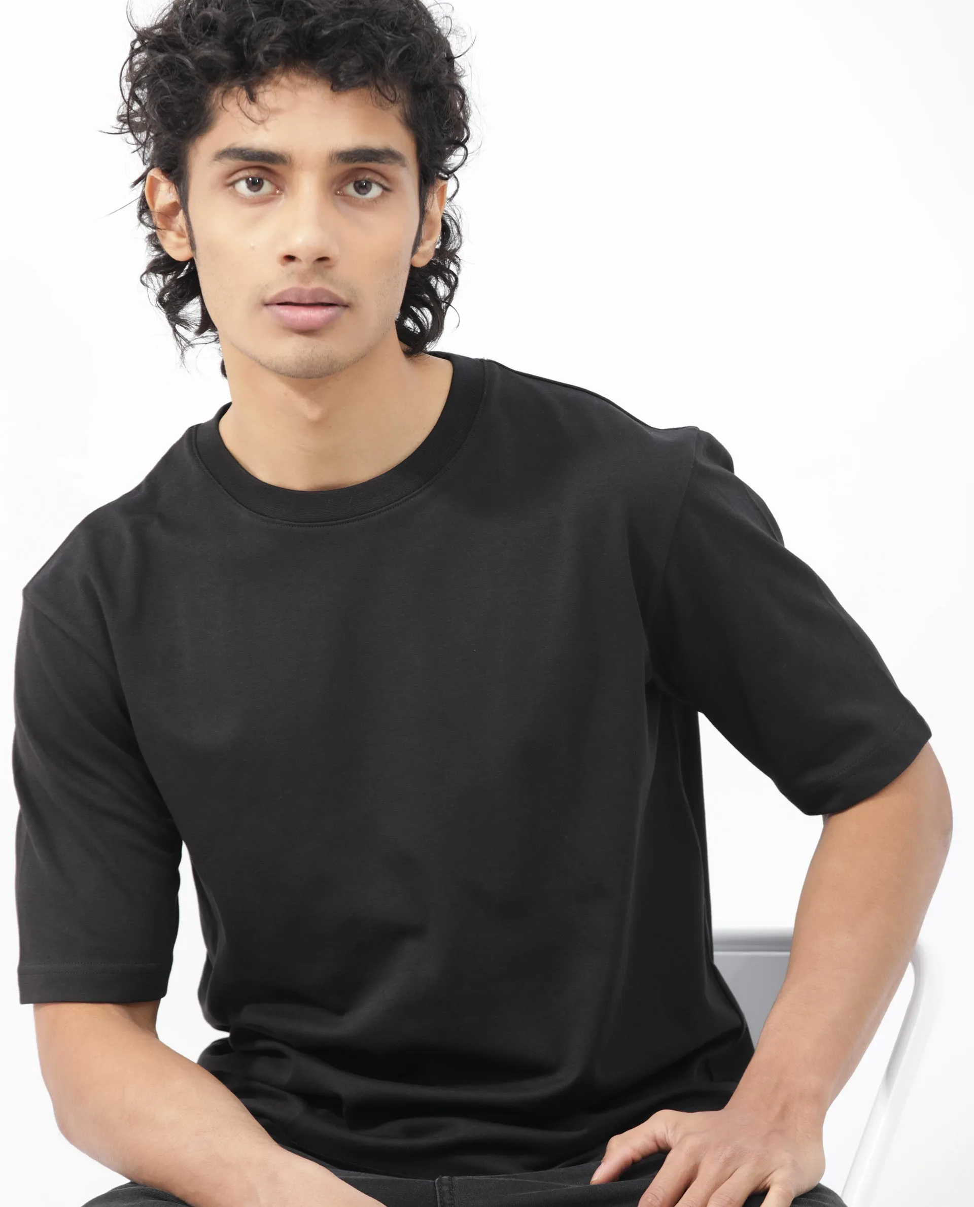 Rare Rabbit Men's Qlo Black Cotton Polyester Fabric Short Sleeve Crew Neck Oversized Fit Solid T-Shirt