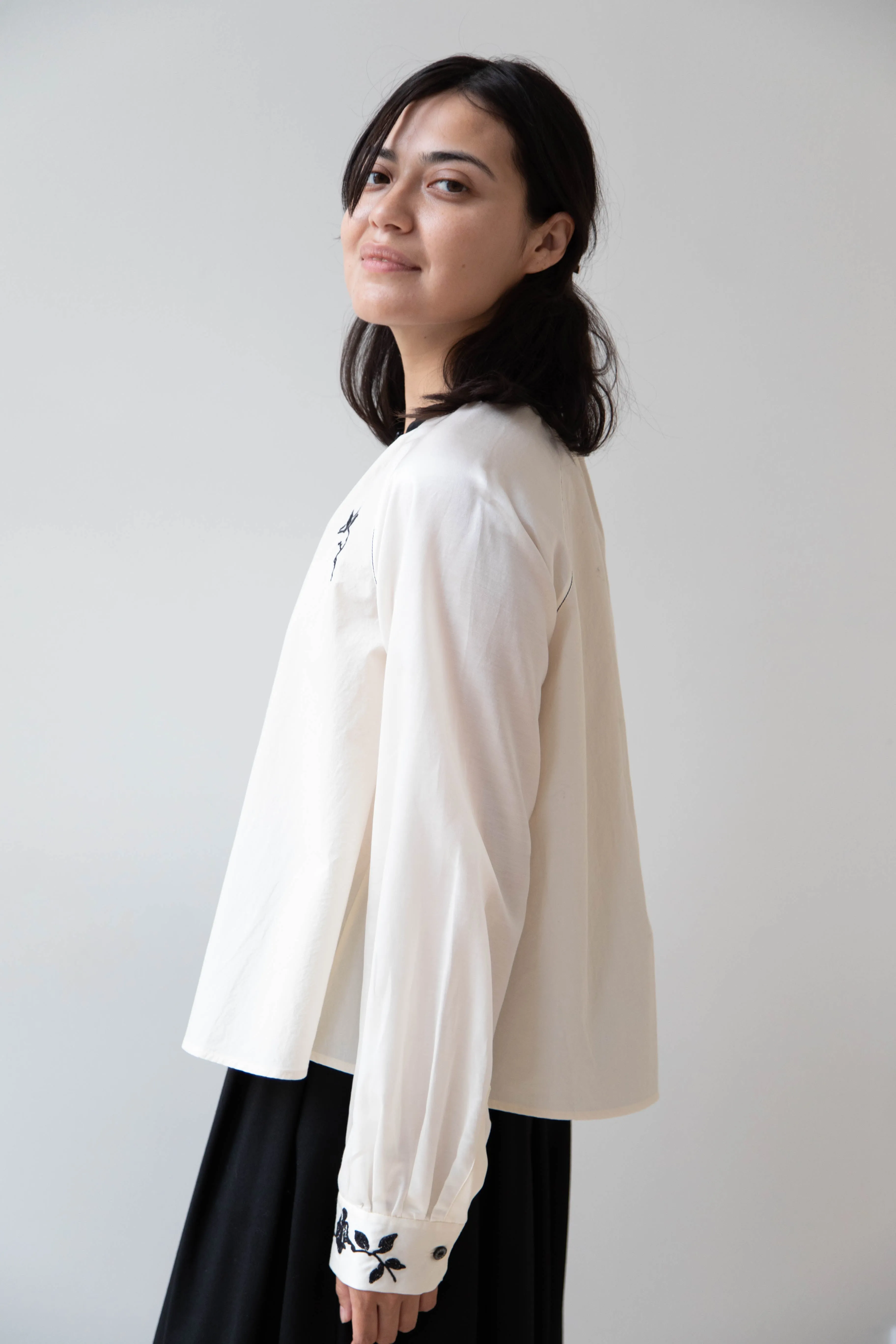 Renli Su | Embroidered Blouse in Rice White