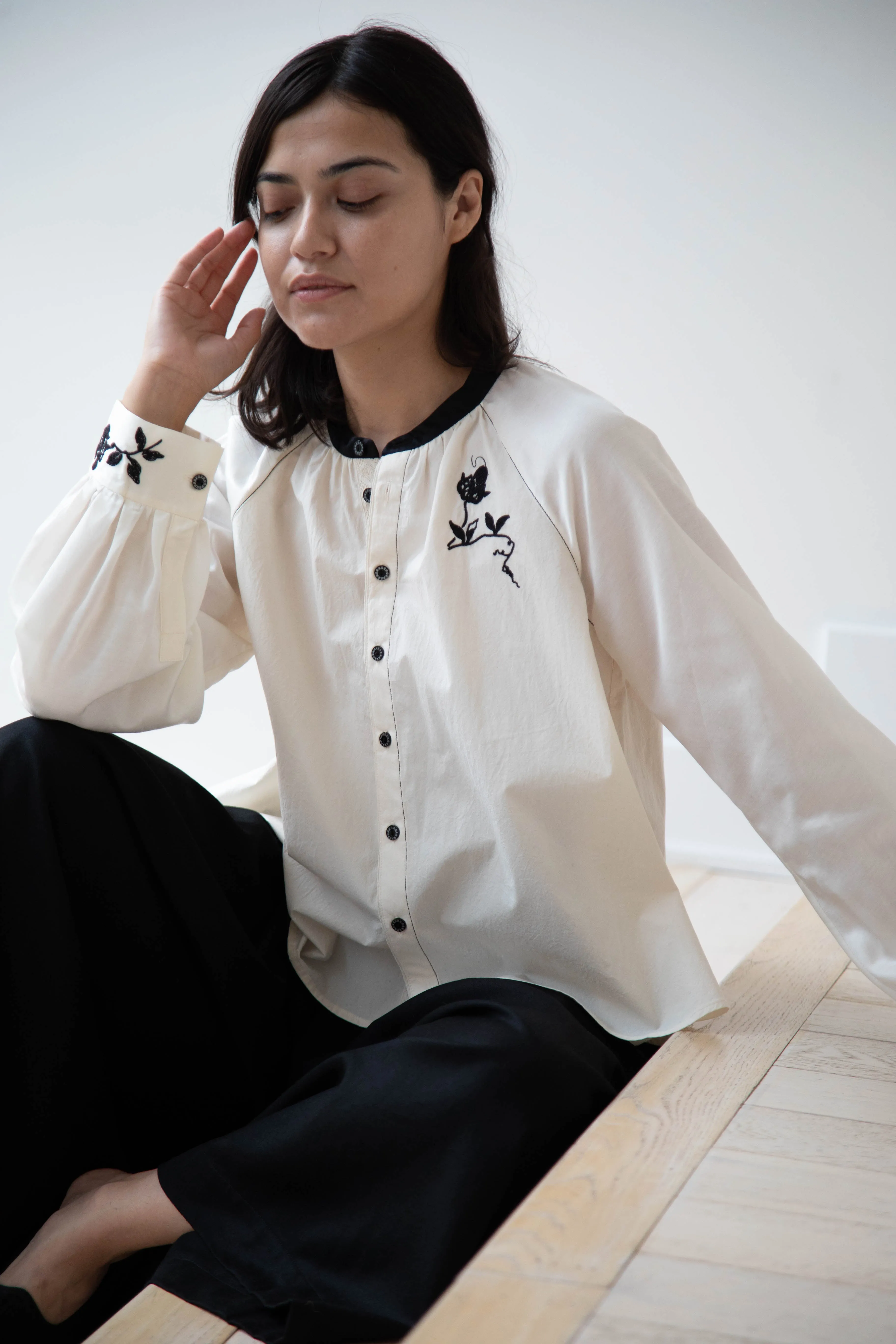 Renli Su | Embroidered Blouse in Rice White