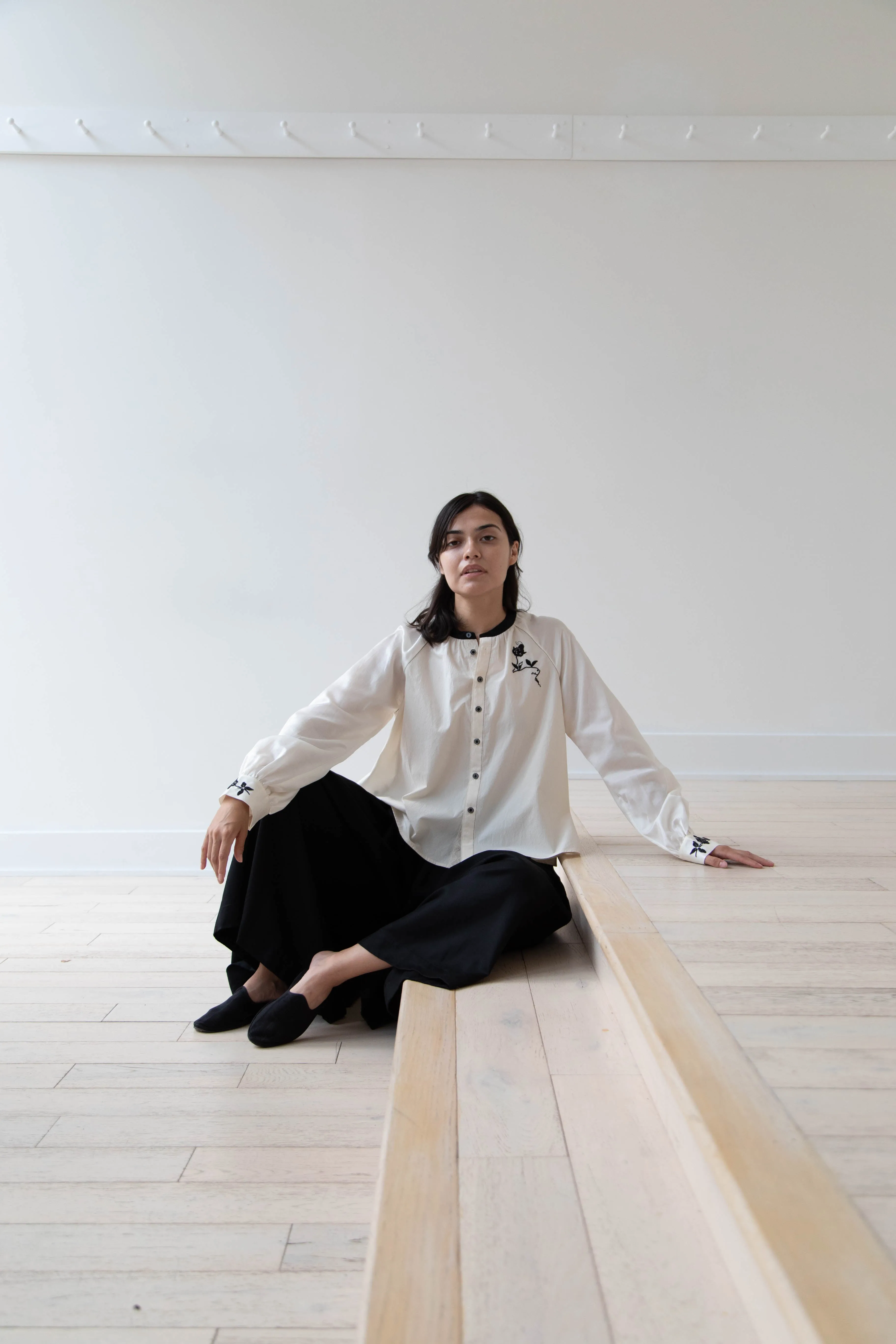 Renli Su | Embroidered Blouse in Rice White