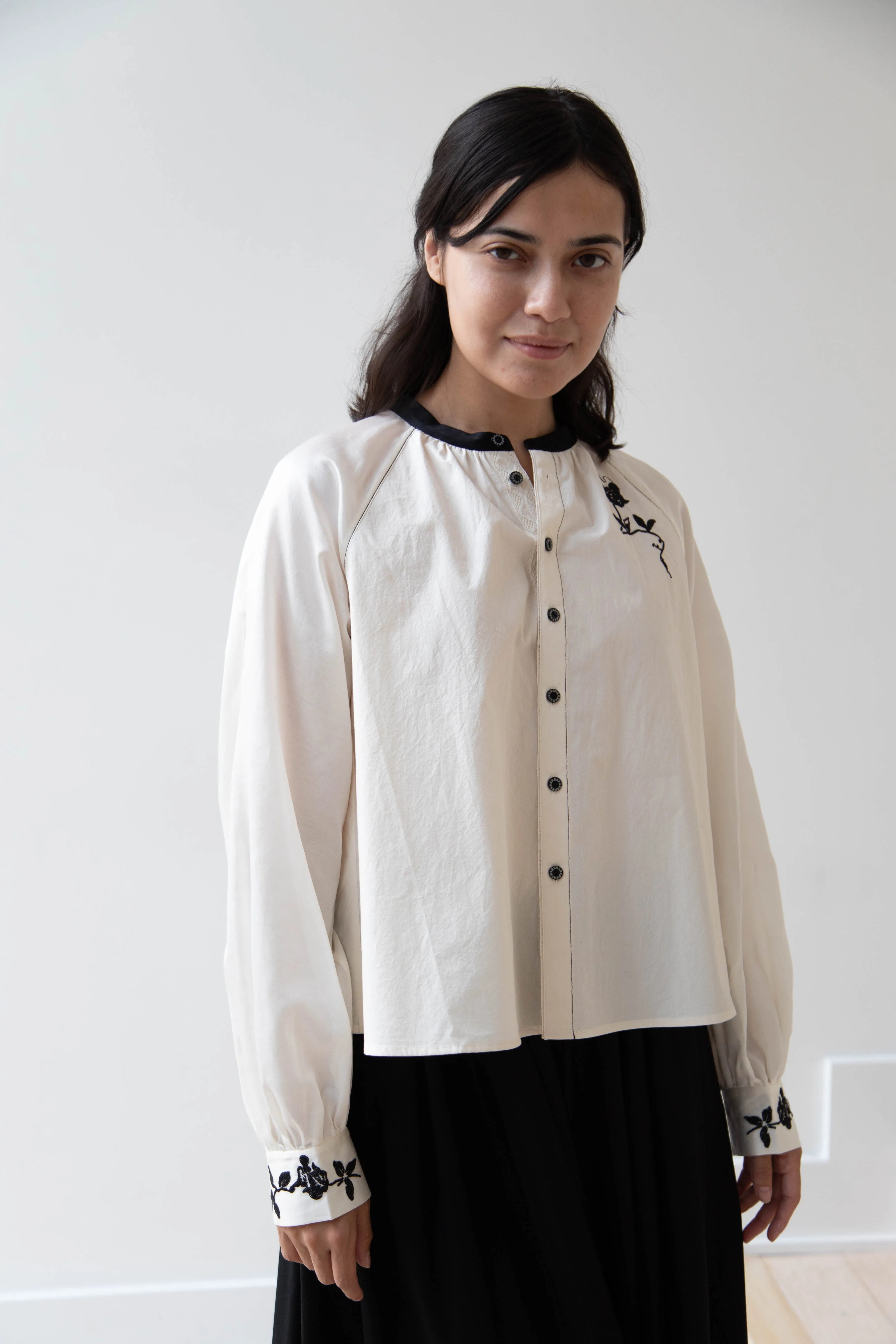 Renli Su | Embroidered Blouse in Rice White