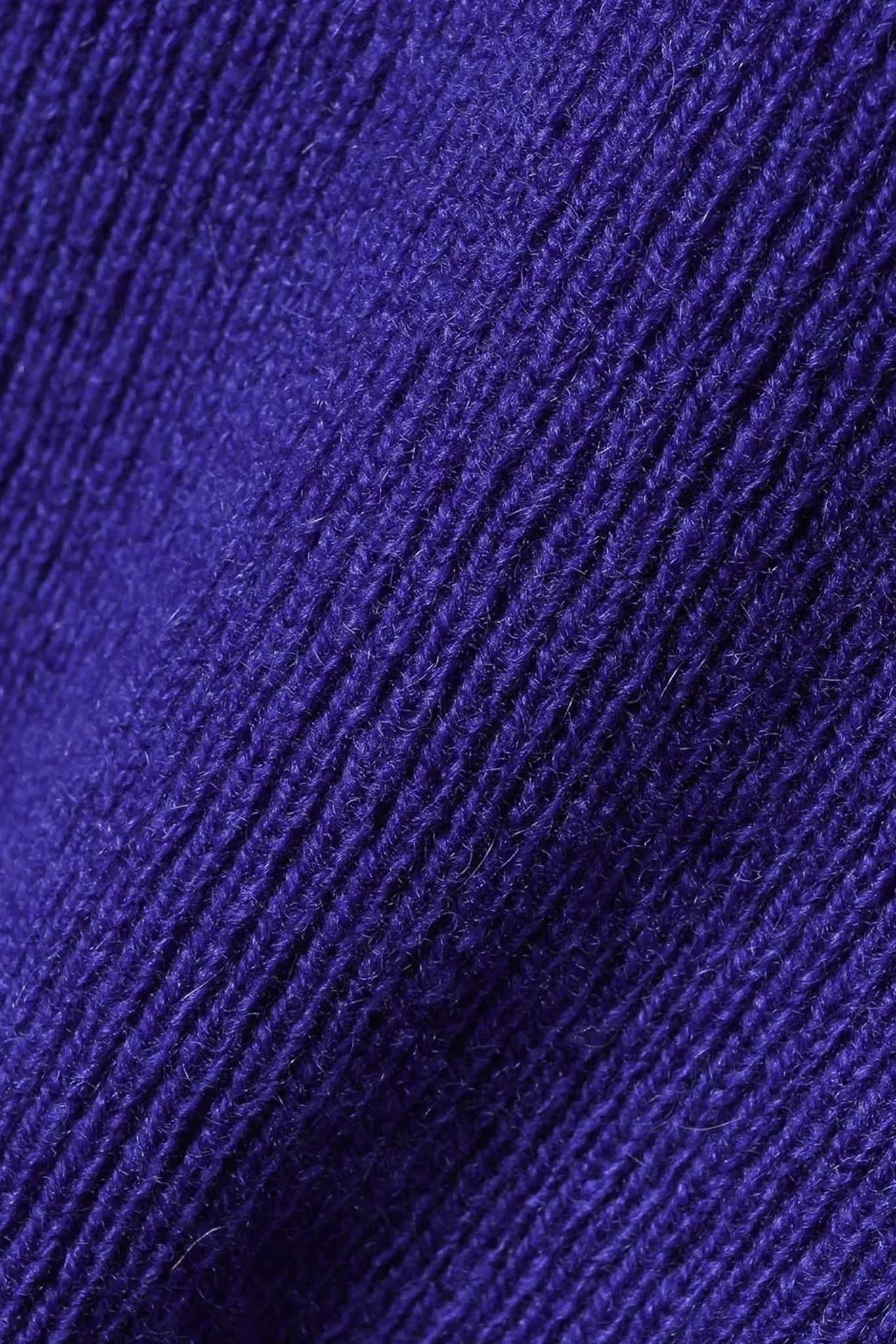 Slim Turtleneck Cashmere Sweater with Thumb Holes