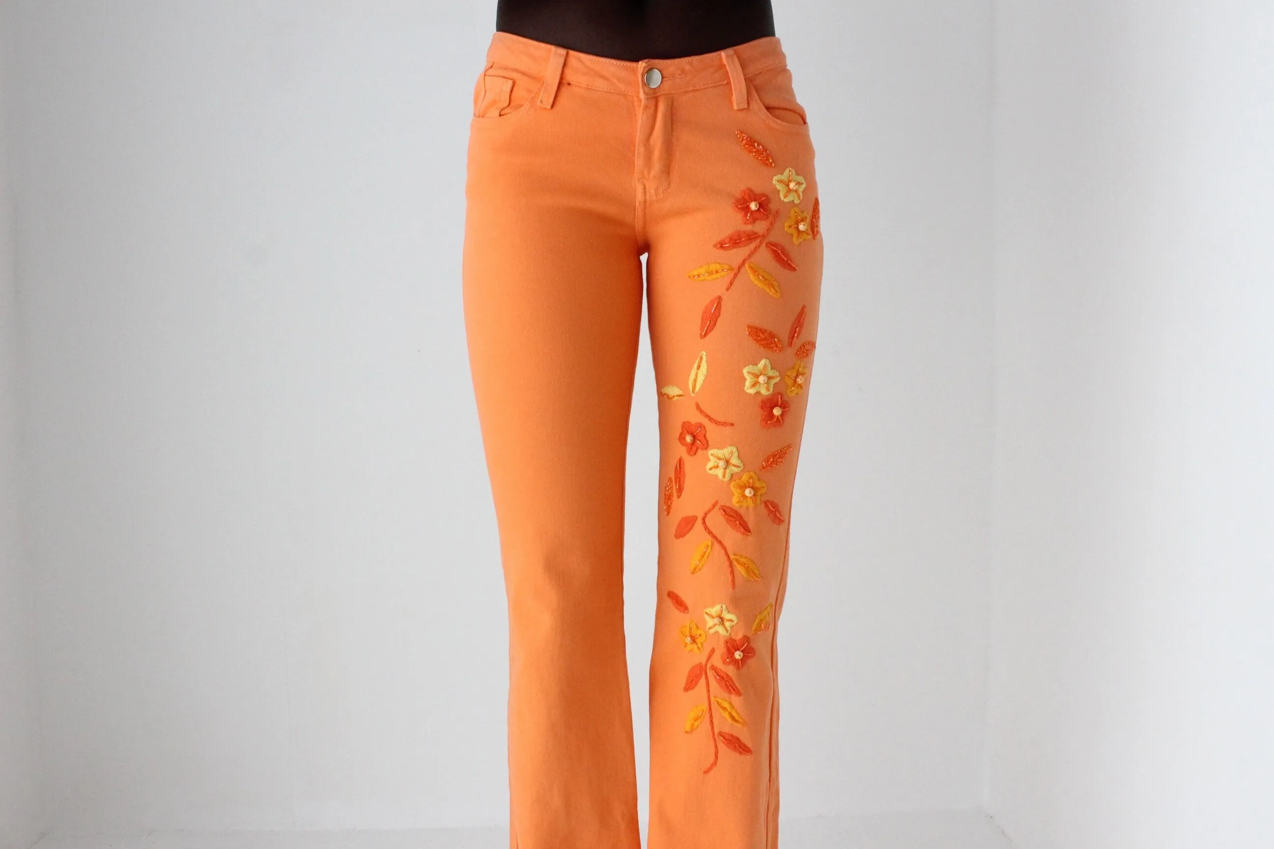 Y2K Brazillian 'Geração' Stretch Low Rise Jeans w/ Textural Flower Beading