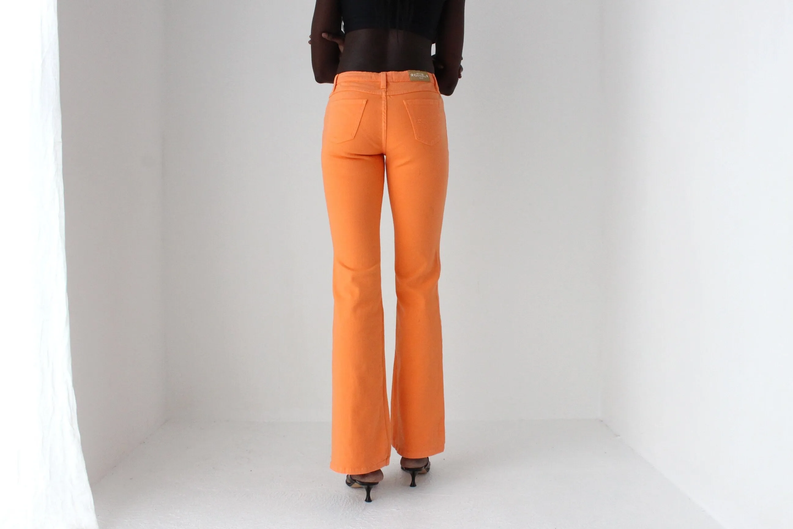 Y2K Brazillian 'Geração' Stretch Low Rise Jeans w/ Textural Flower Beading